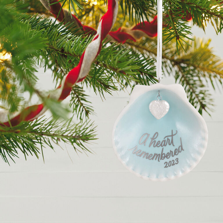 Hallmark A Heart Remembered 2023 Porcelain Ornament