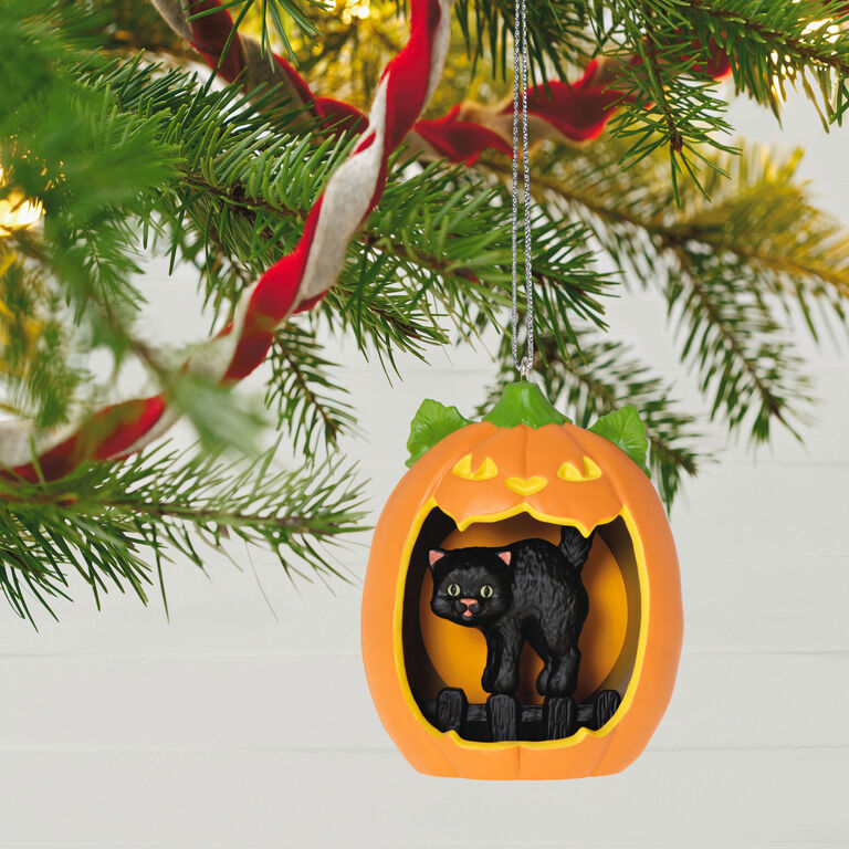 Hallmark Happy Halloween! Ornament