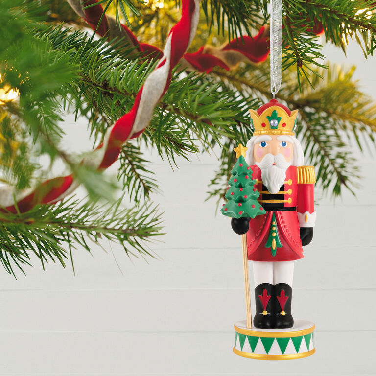 Hallmark Noble Nutcrackers Special Edition Porcelain Ornament