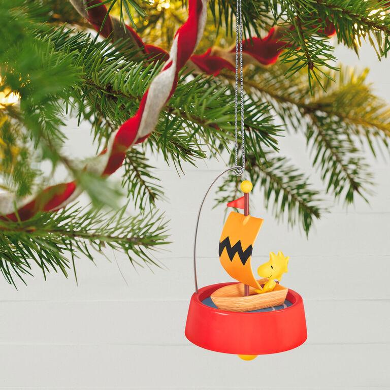 Hallmark The Peanuts® Gang Windward Woodstock Ornament